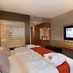 Western Delta Park 4* מאנהיים