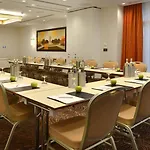 Hotel Western Delta Park 4*