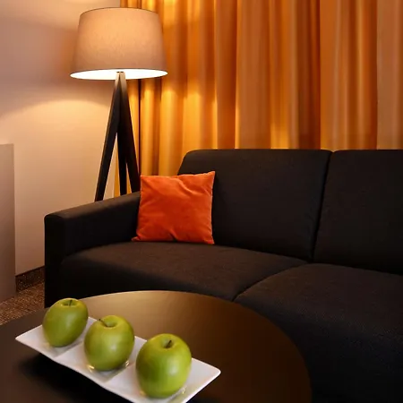 Western Delta Park Hotel 4*