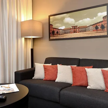 Western Delta Park Hotel 4*