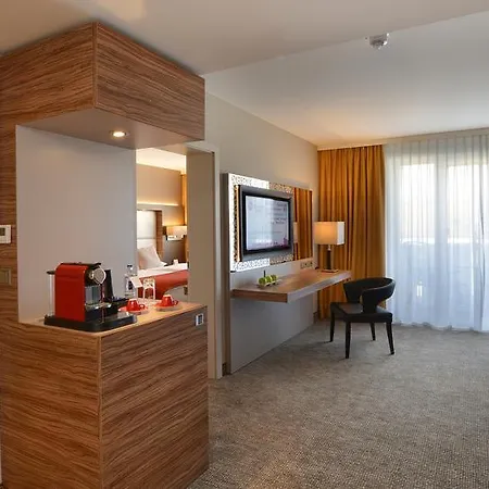 Hotel Western Delta Park