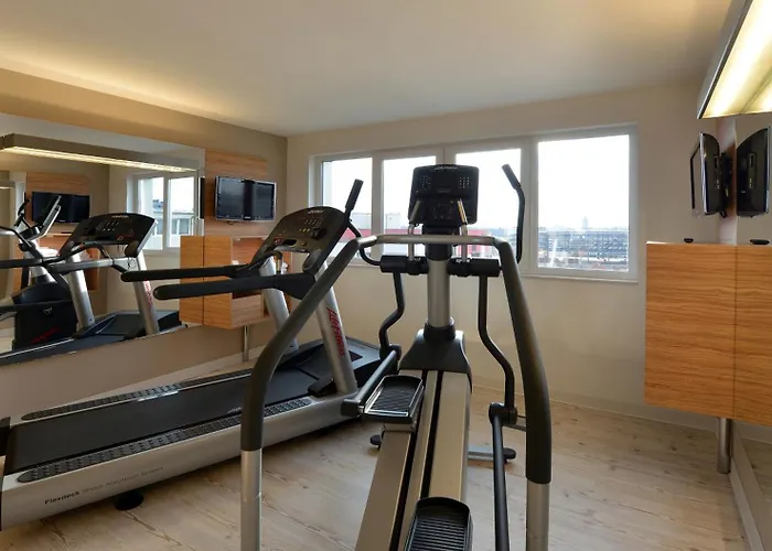 מלון Western Delta Park