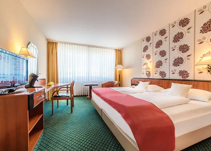 Western Delta Park 4*