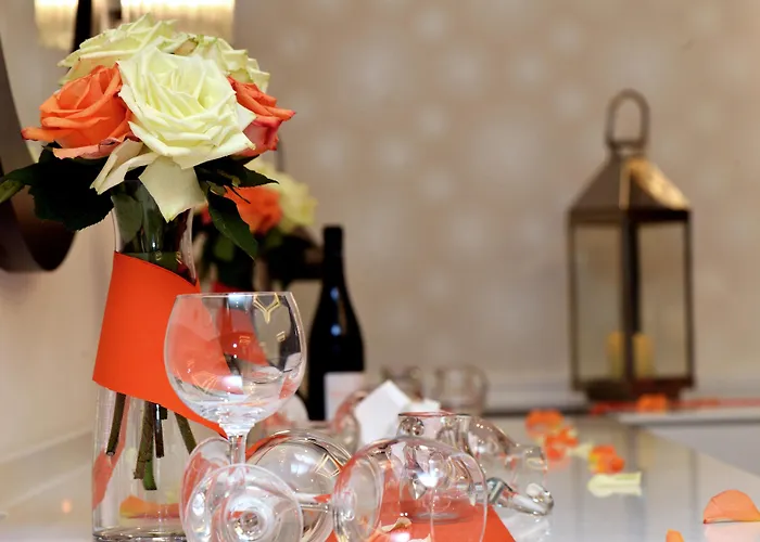 מלון Western Delta Park 4*