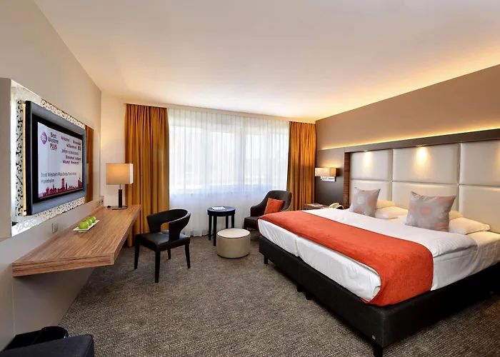 Western Delta Park 4*